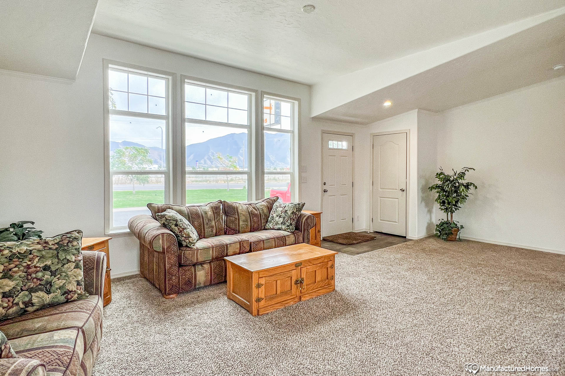 Crystal Bay Estates CB4563C by Champion Homes Luxury Homes Vernal